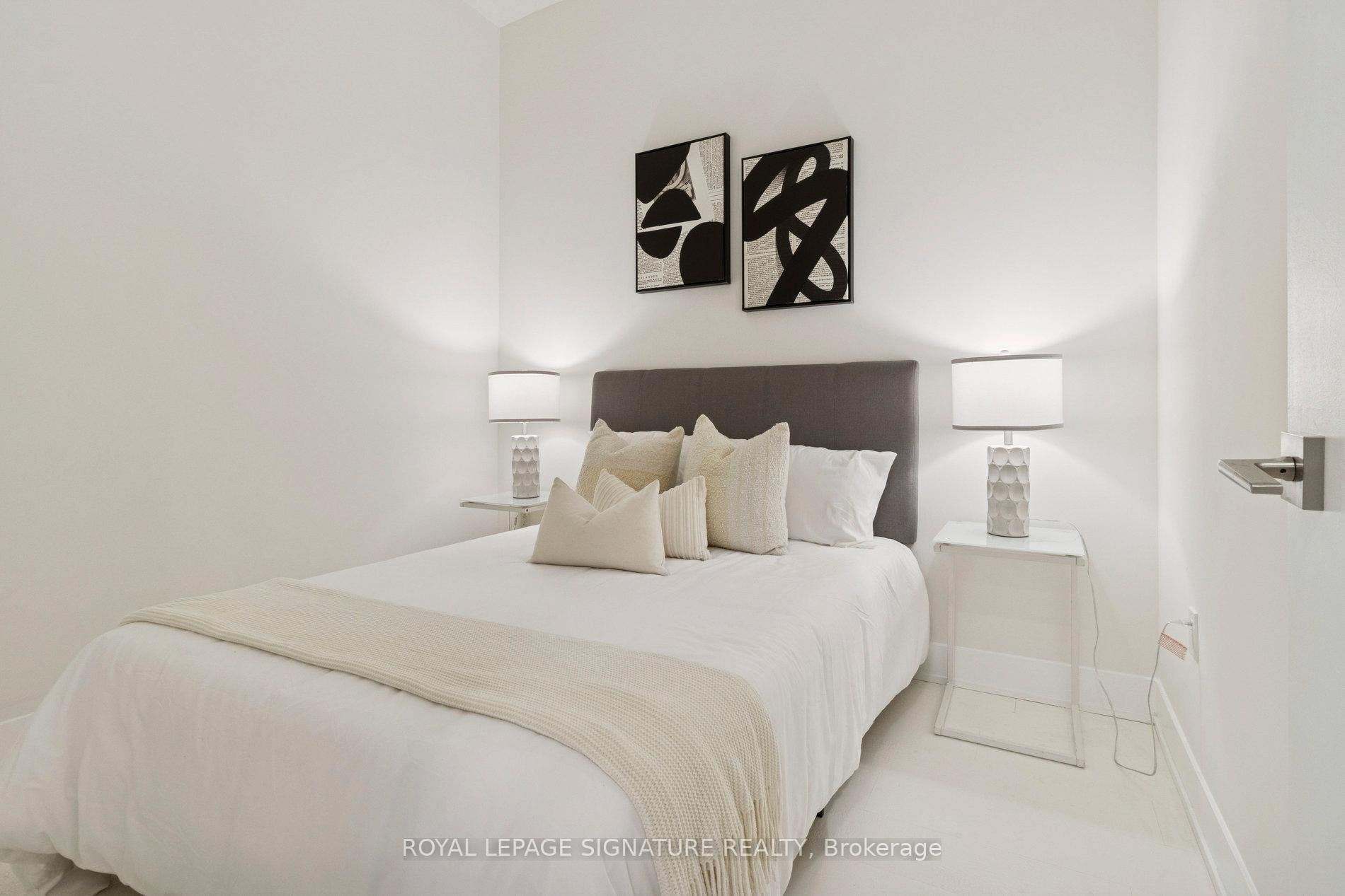 525-2908 Hwy 7 N/A, Vaughan, ON - Indoor Photo Showing Bedroom