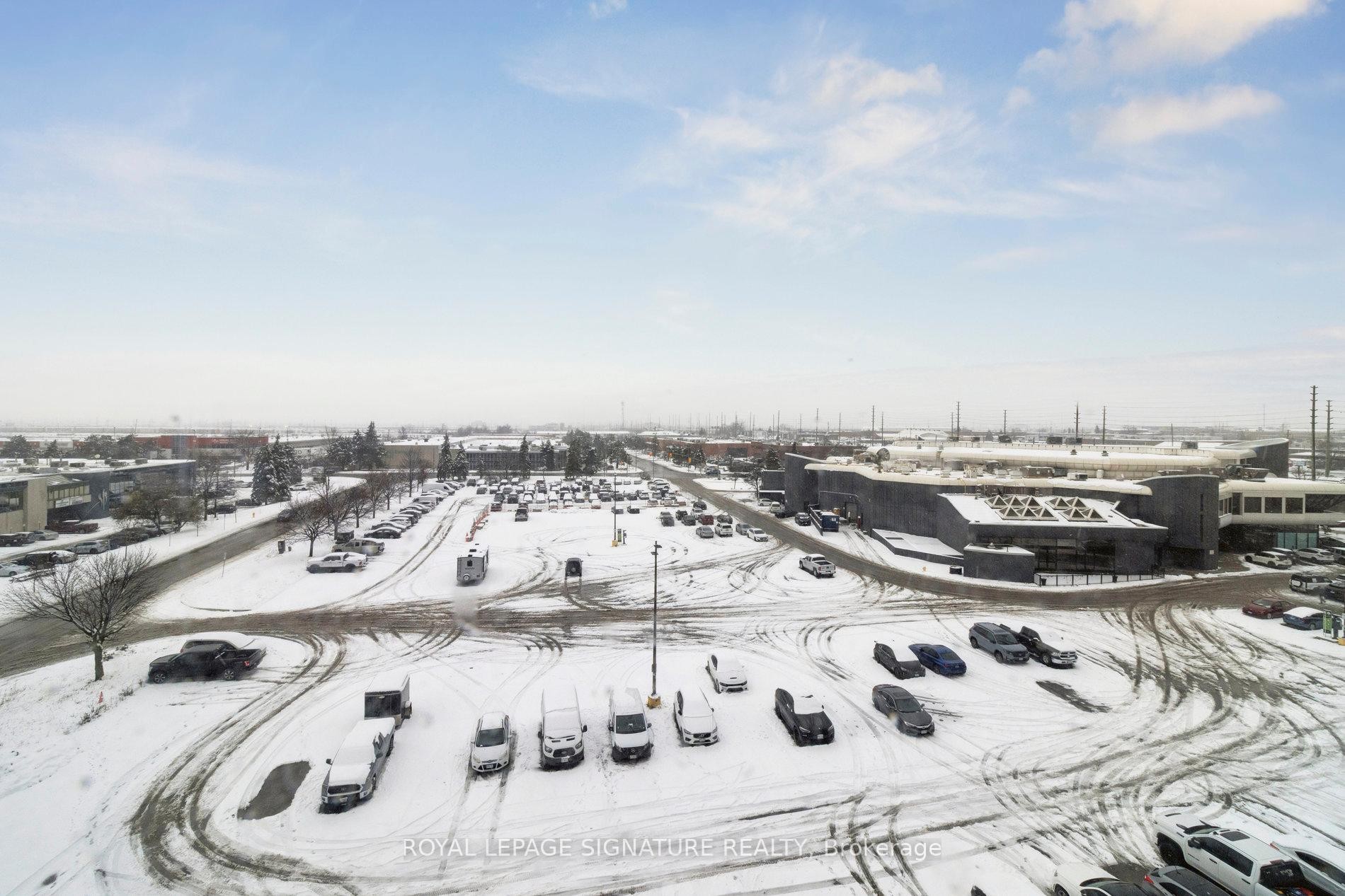 525-2908 Hwy 7 N/A, Vaughan, ON - Outdoor With View