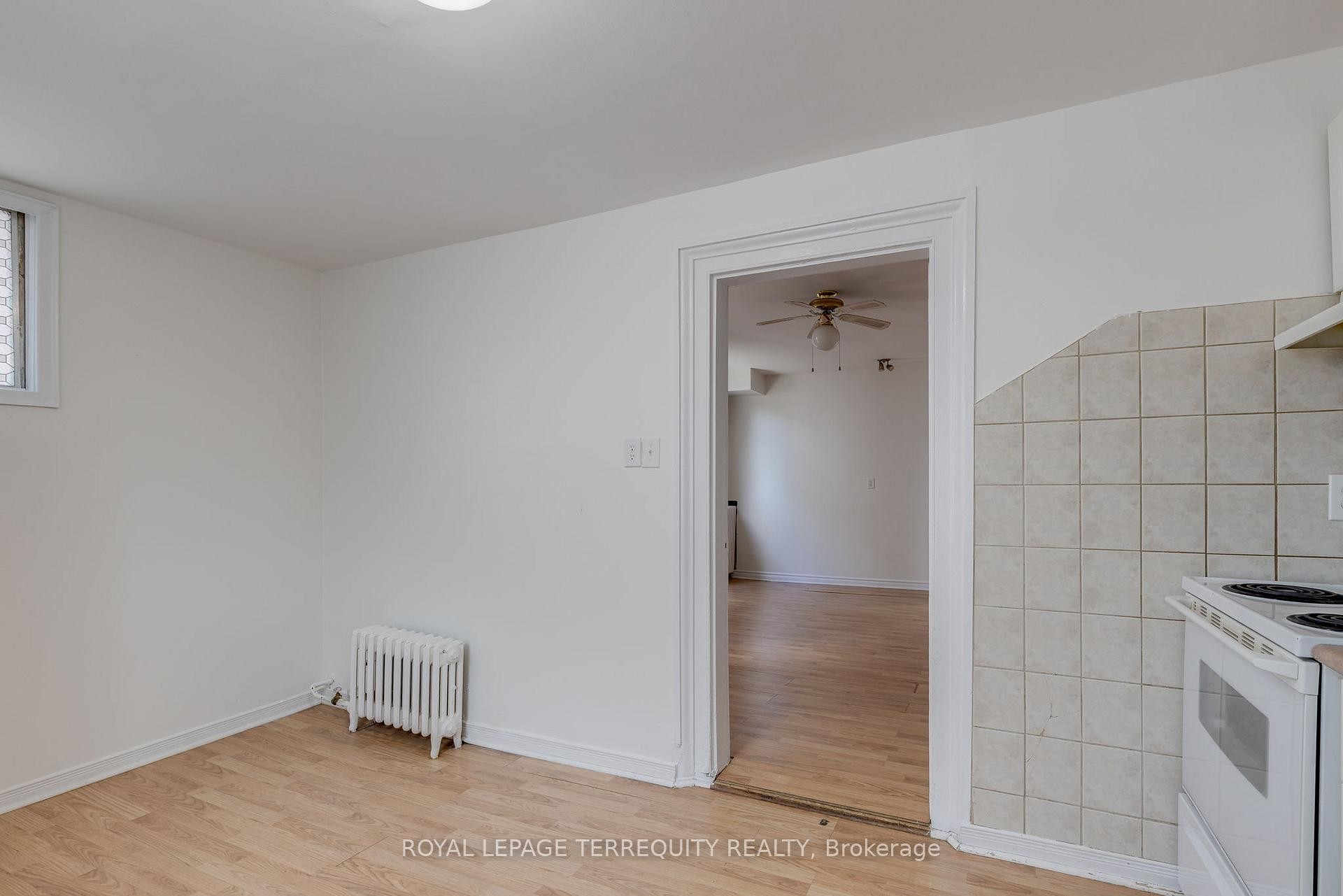 102-124 Baldwin Street, Toronto, ON - Indoor