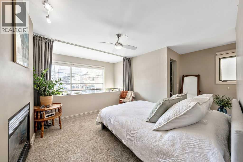 2, 52 6 Street Ne, Calgary, AB - Indoor Photo Showing Bedroom