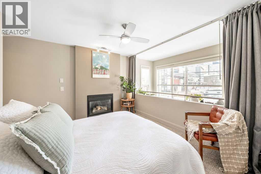 2, 52 6 Street Ne, Calgary, AB - Indoor Photo Showing Bedroom