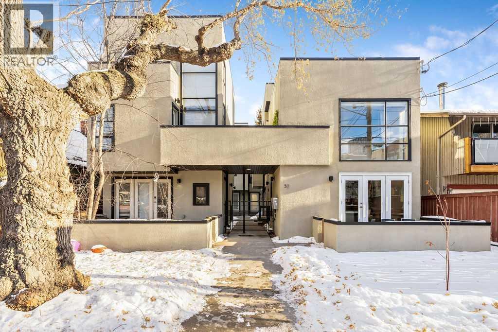 2, 52 6 Street Ne, Calgary, AB - Outdoor