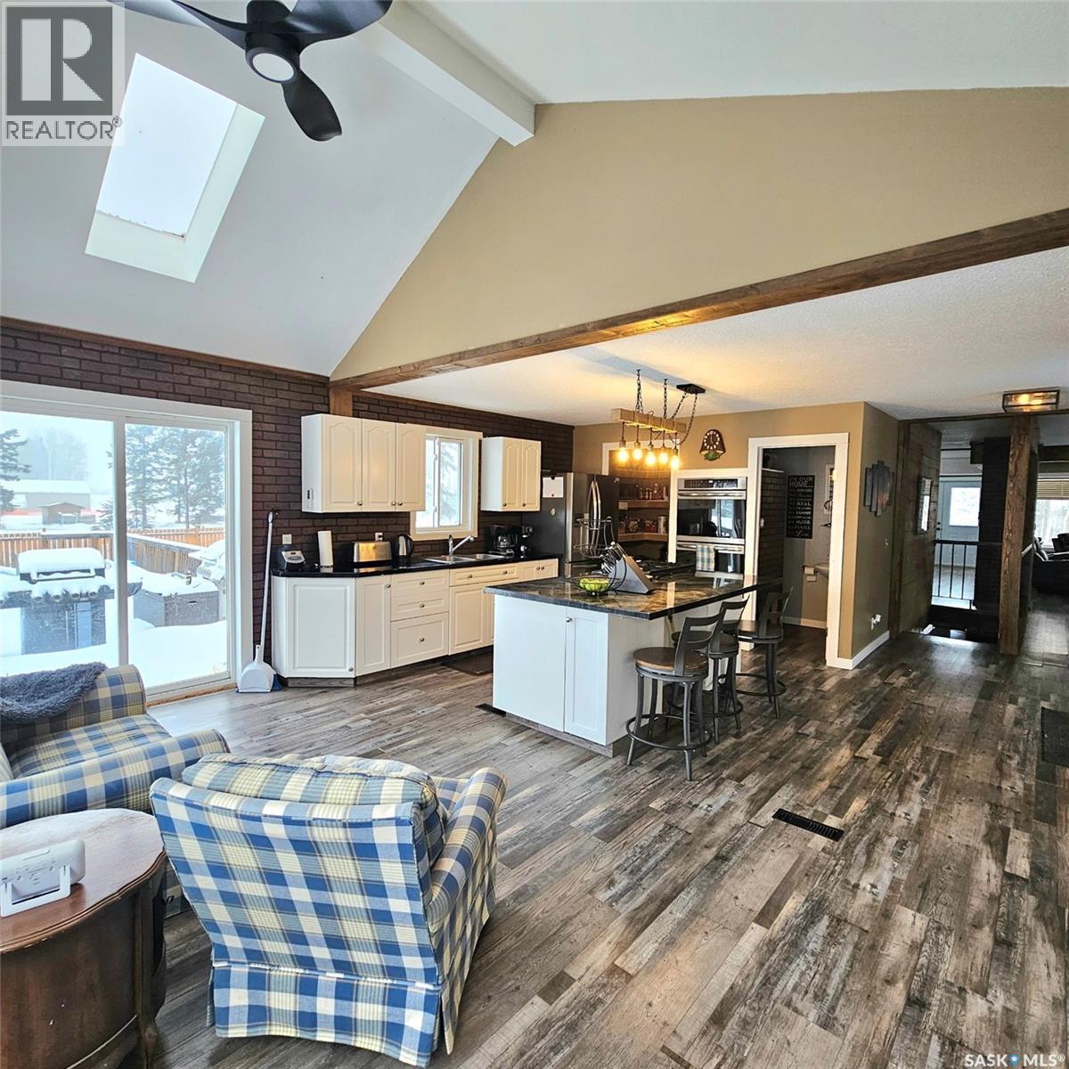 201 7Th Street E, Choiceland, SK - Indoor Photo Showing Other Room