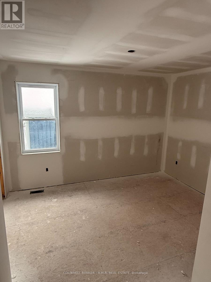 23 Blythe Shore Road, Kawartha Lakes (Fenelon), ON - Indoor Photo Showing Other Room