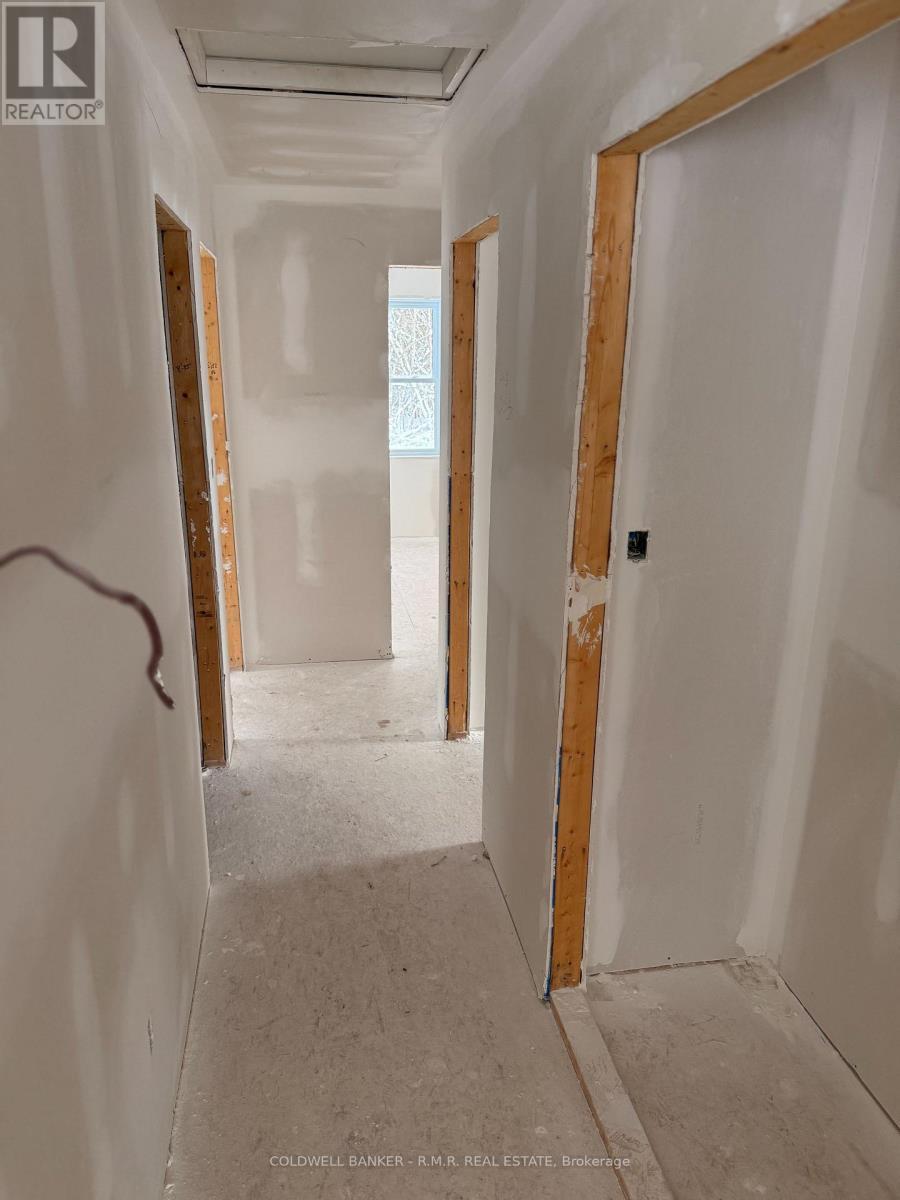 23 Blythe Shore Road, Kawartha Lakes (Fenelon), ON - Indoor Photo Showing Other Room