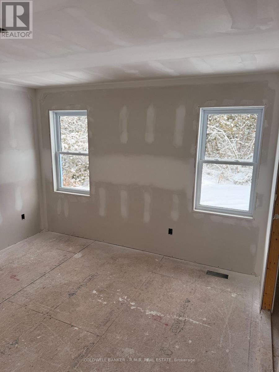 23 Blythe Shore Road, Kawartha Lakes (Fenelon), ON - Indoor Photo Showing Other Room