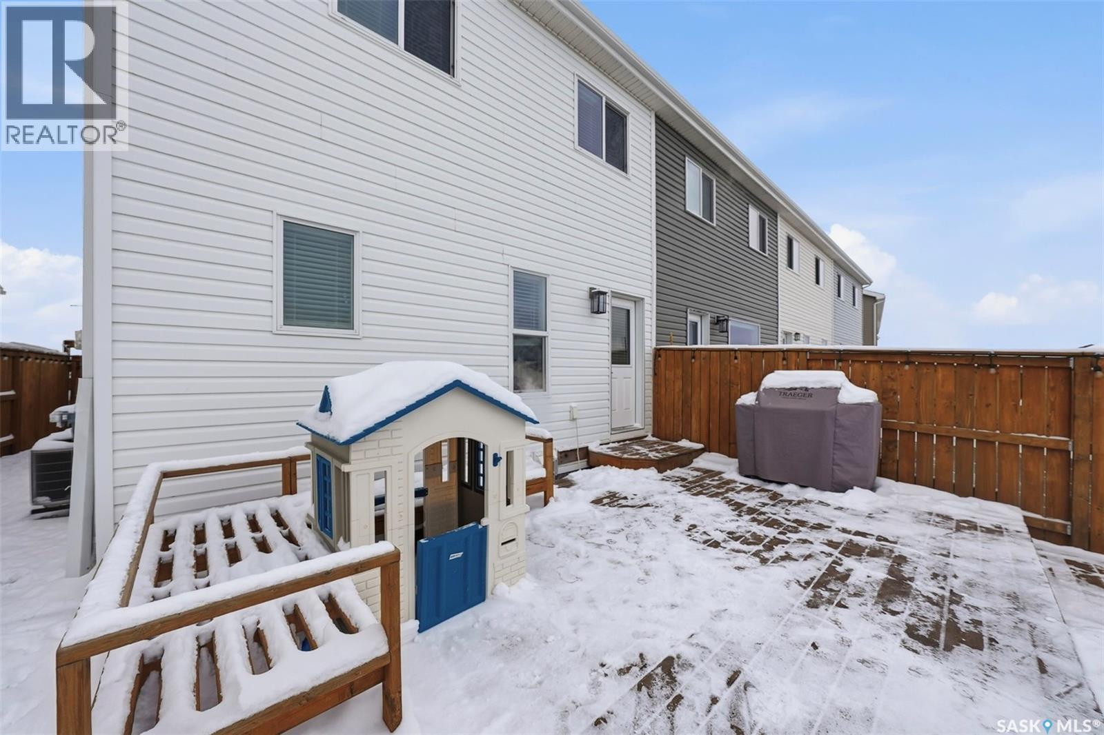 4018 Brighton Circle, Saskatoon, SK - Outdoor With Exterior