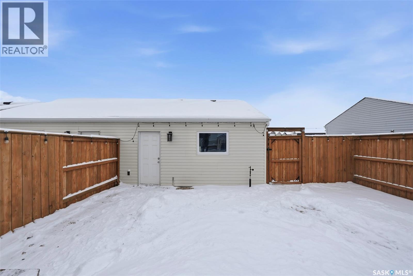 4018 Brighton Circle, Saskatoon, SK - Outdoor With Exterior