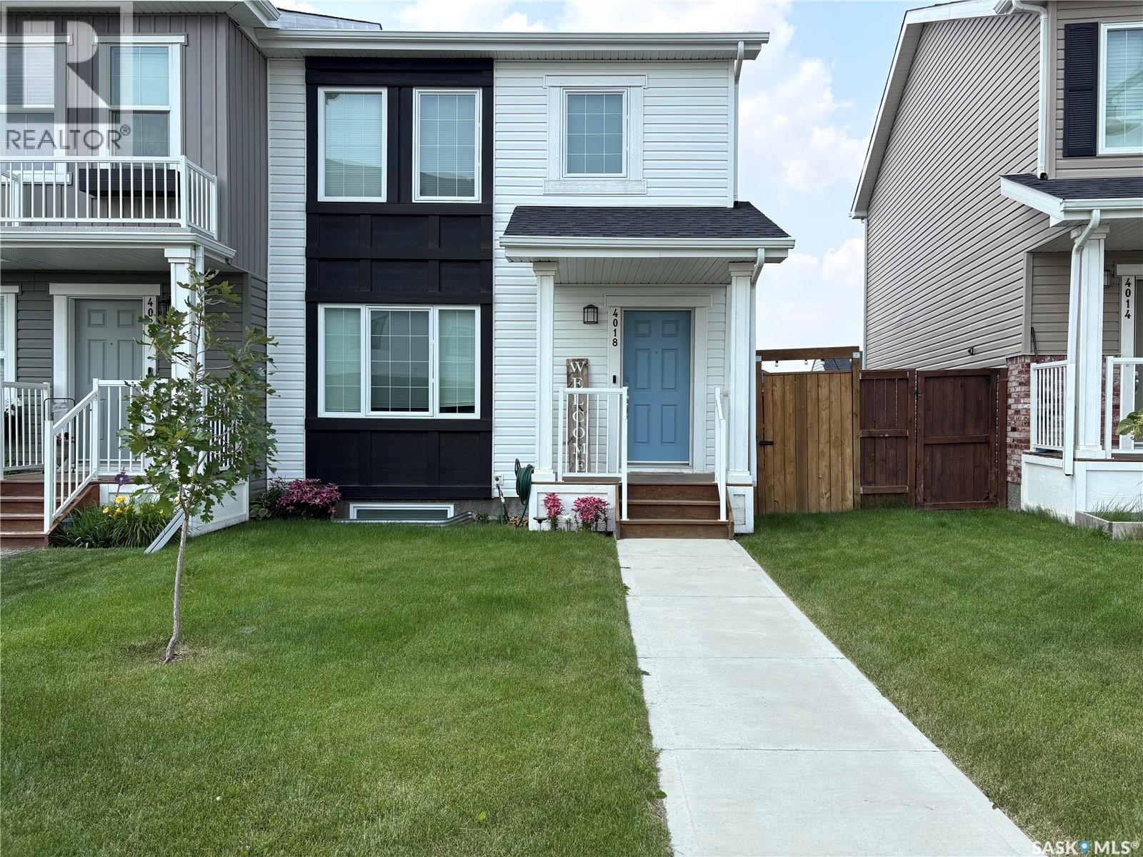 4018 Brighton Circle, Saskatoon, SK - Outdoor With Facade