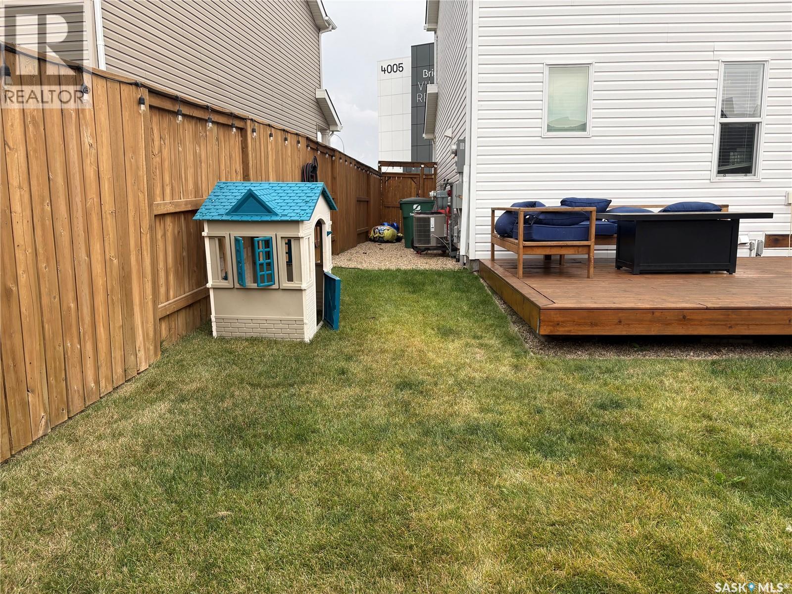 4018 Brighton Circle, Saskatoon, SK - Outdoor With Deck Patio Veranda With Exterior