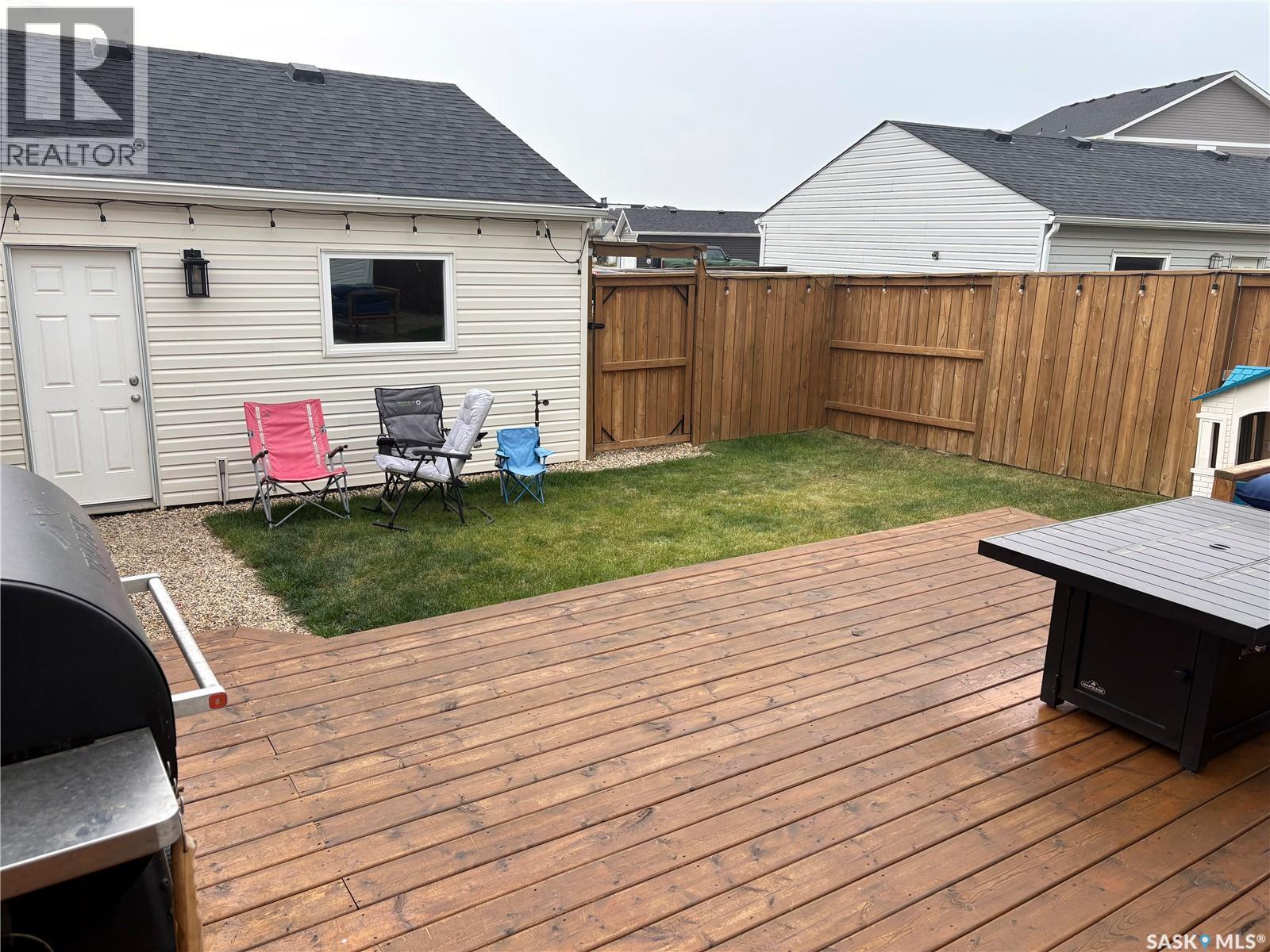 4018 Brighton Circle, Saskatoon, SK - Outdoor With Deck Patio Veranda With Exterior