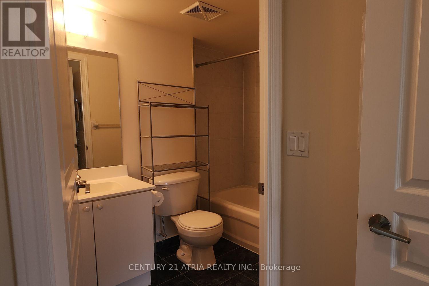 708 - 75 South Town Centre Boulevard, Markham, ON - Indoor Photo Showing Bathroom