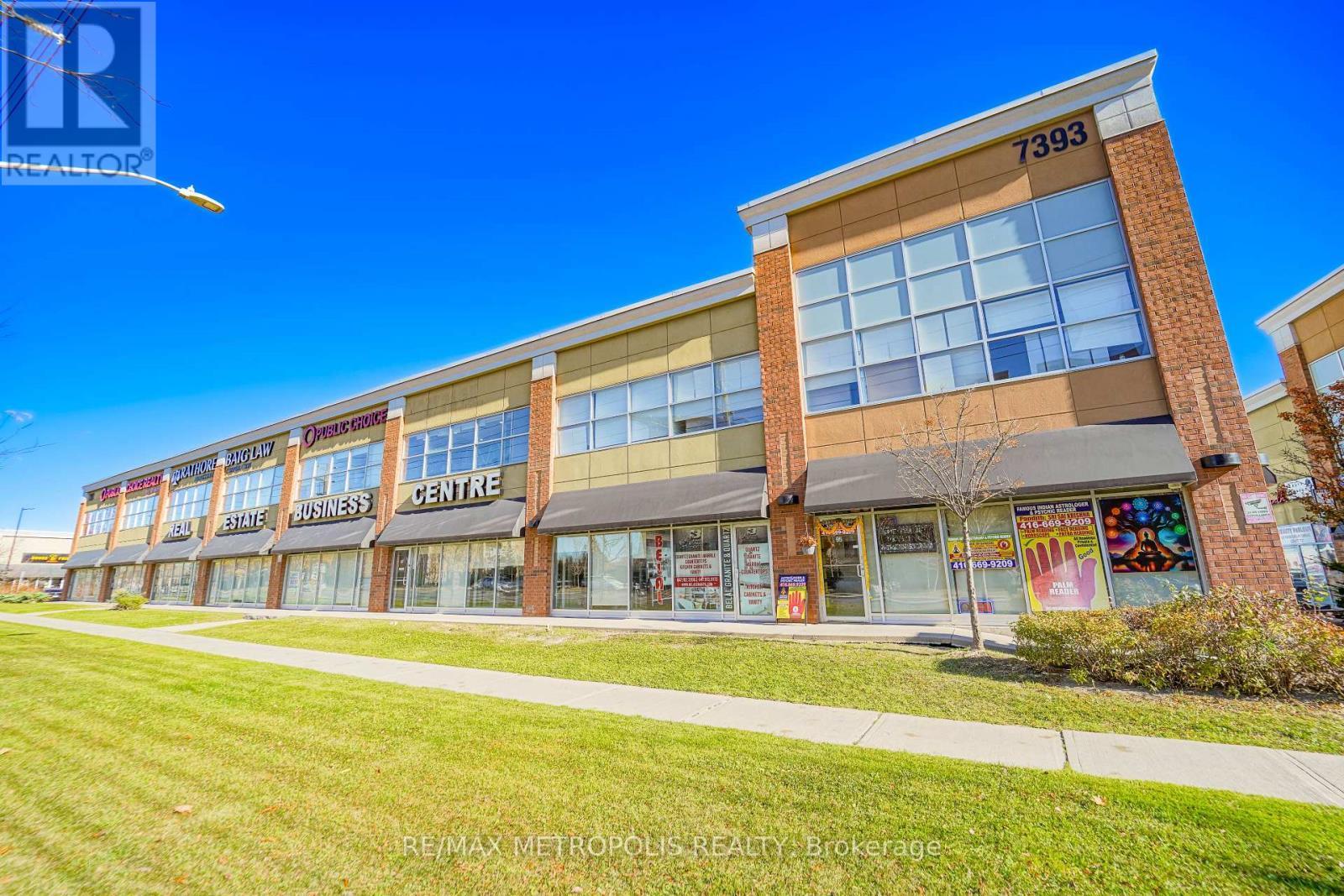 90Ua - 7393 Markham Road, Markham, ON