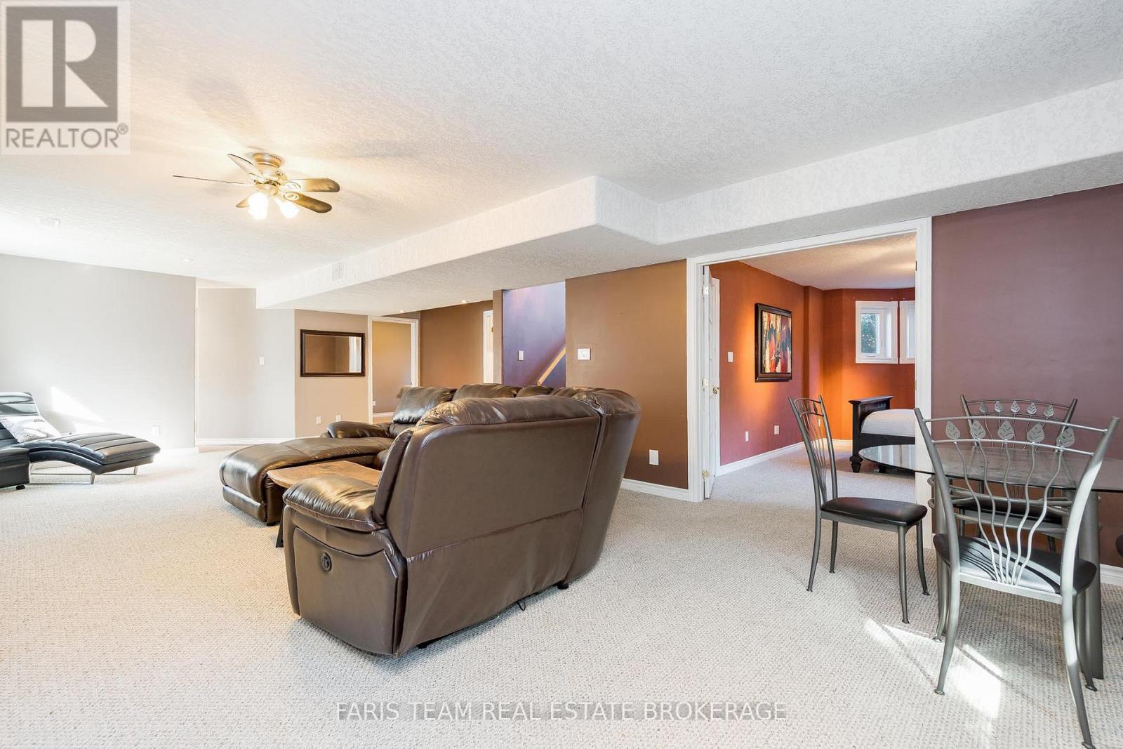 24 Parr Boulevard, Springwater, ON - Indoor