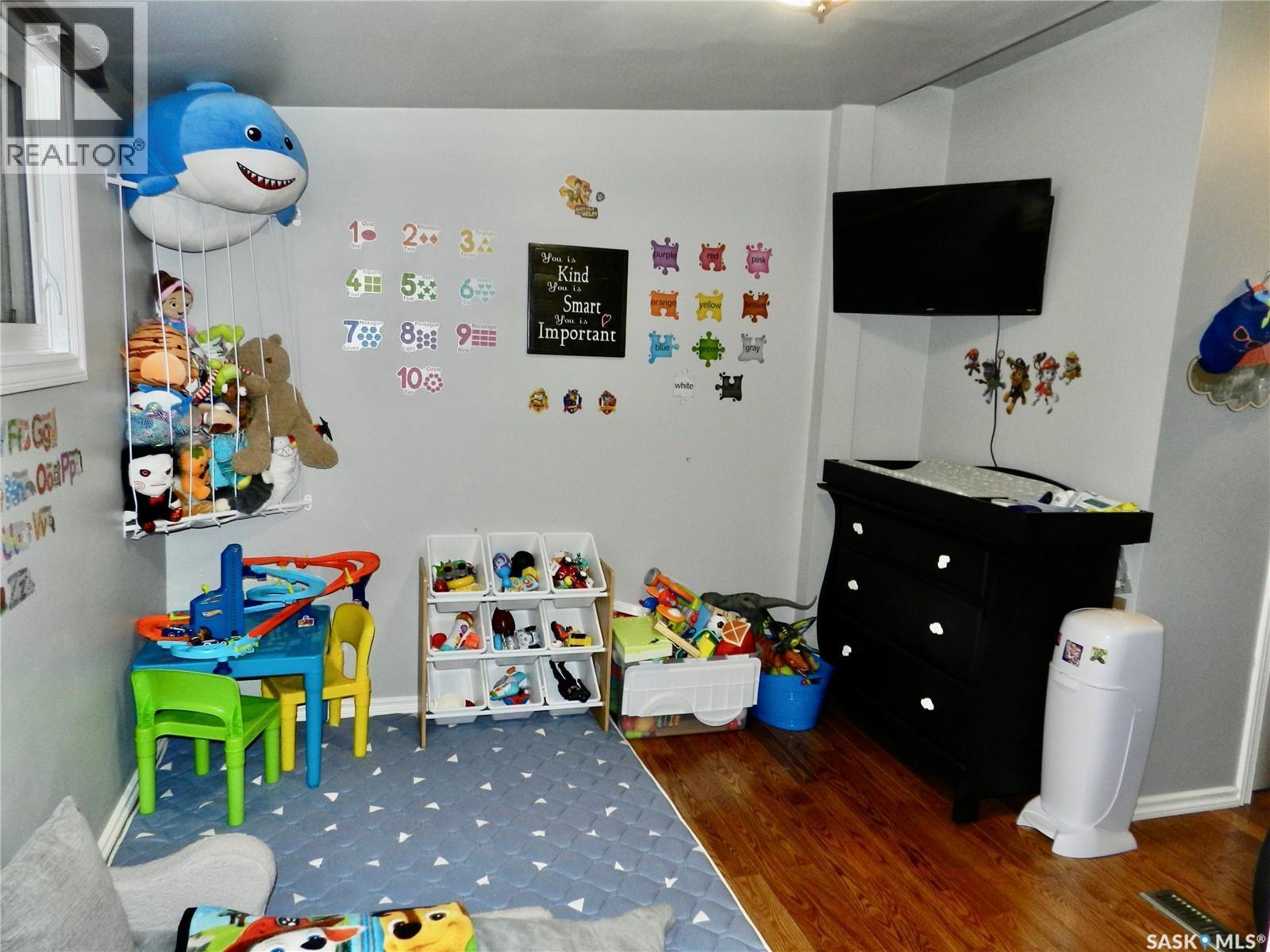 936 Vaughan Street, Moose Jaw, SK - Indoor Photo Showing Other Room