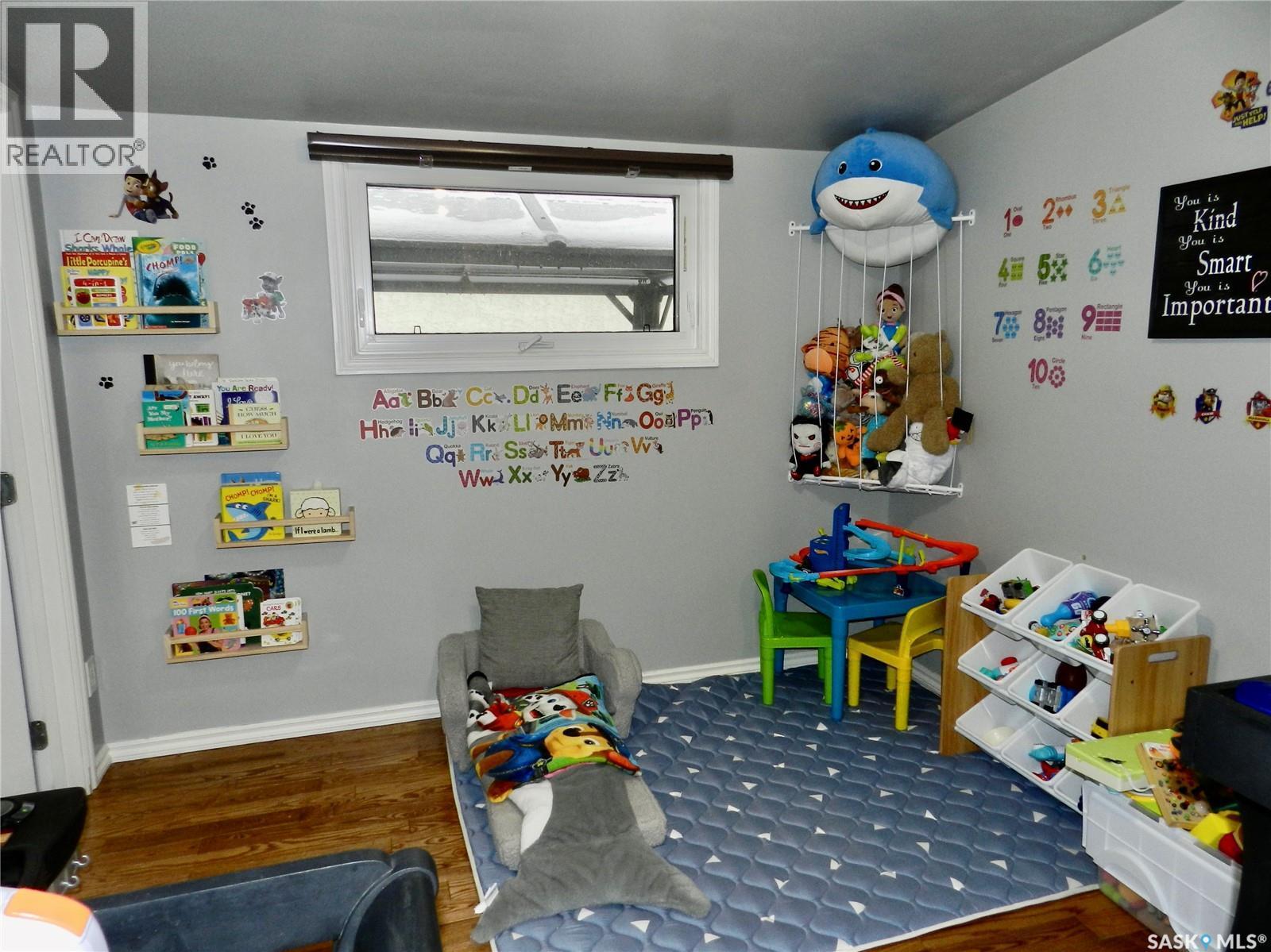 936 Vaughan Street, Moose Jaw, SK - Indoor Photo Showing Other Room