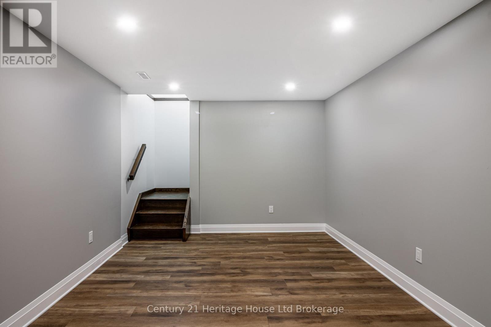 11651 Plank Road, Bayham (Eden), ON - Indoor Photo Showing Other Room