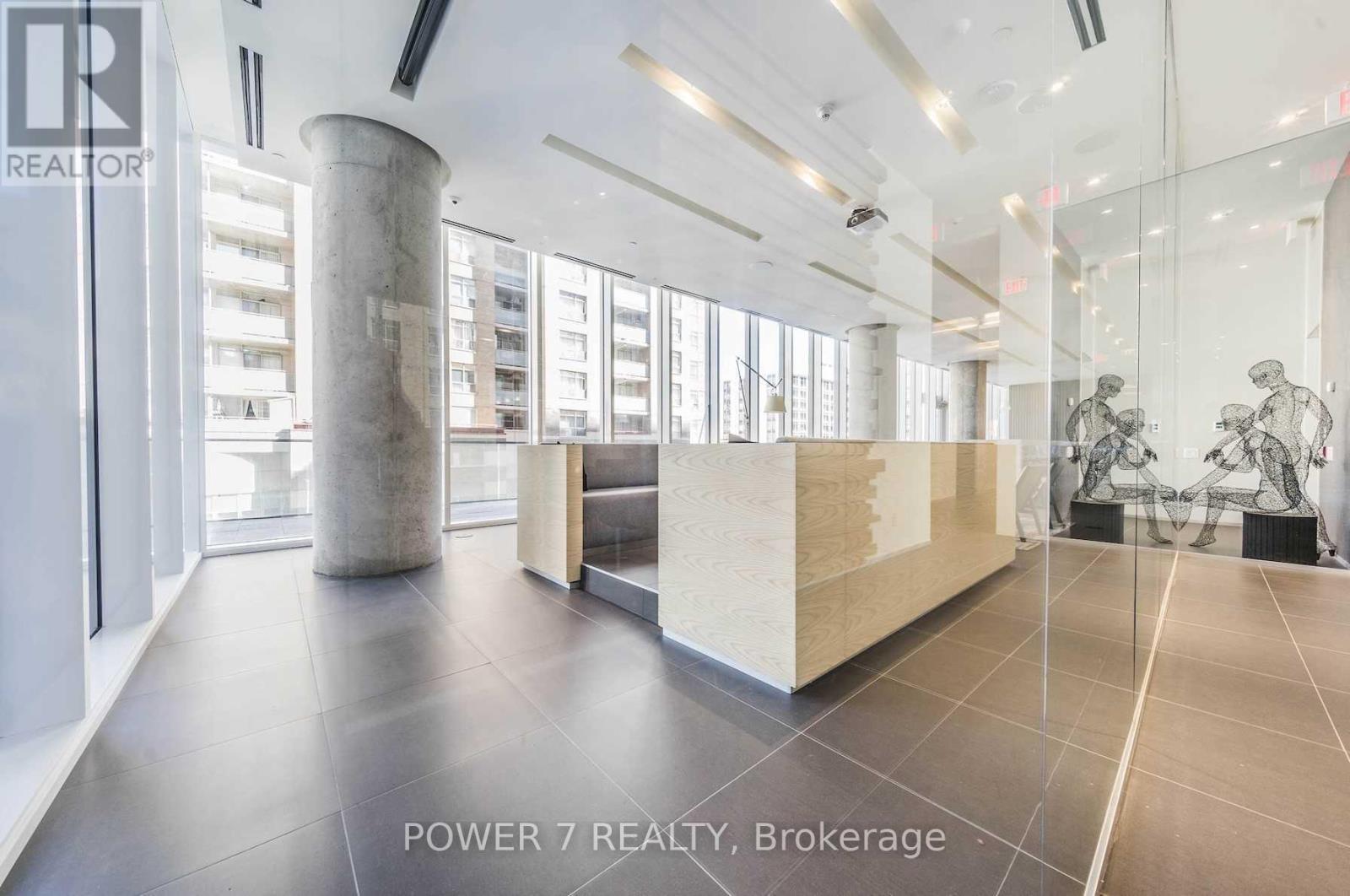 1203 - 15 Grenville Street, Toronto, ON - Indoor Photo Showing Other Room