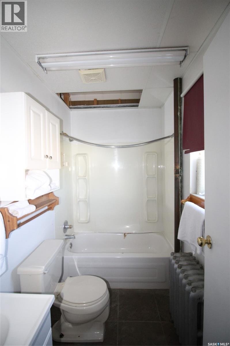 90 3Rd Avenue W, Shaunavon, SK