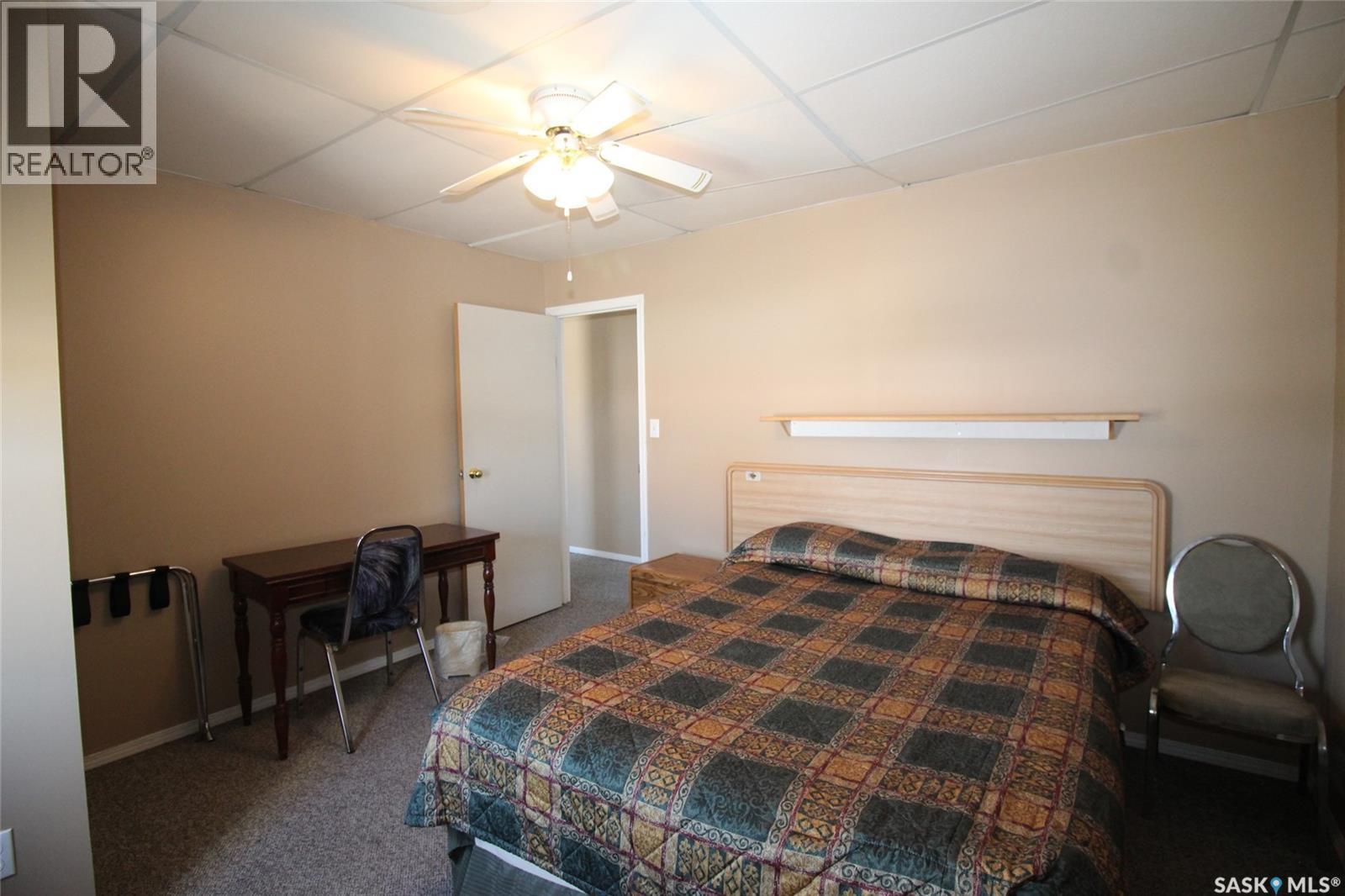 90 3Rd Avenue W, Shaunavon, SK