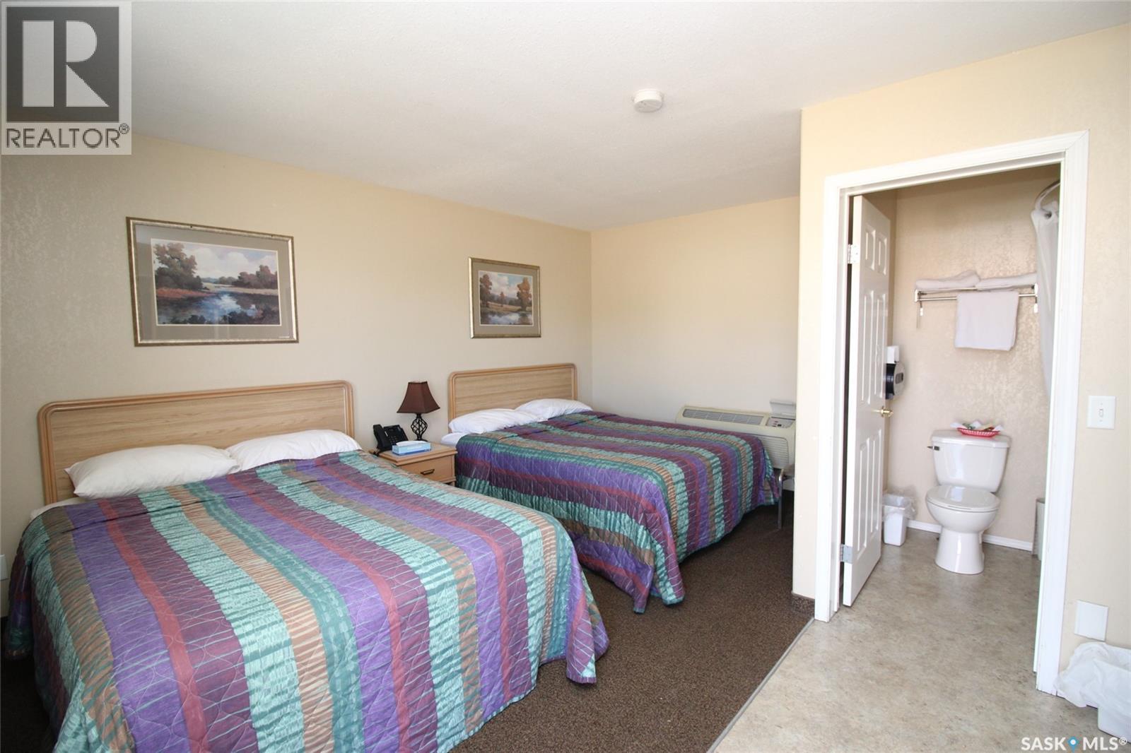 90 3Rd Avenue W, Shaunavon, SK