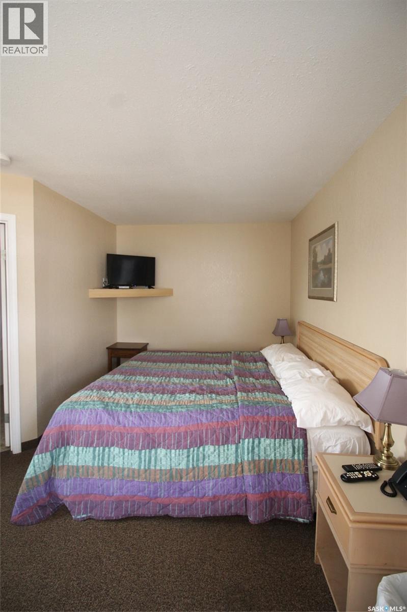 90 3Rd Avenue W, Shaunavon, SK