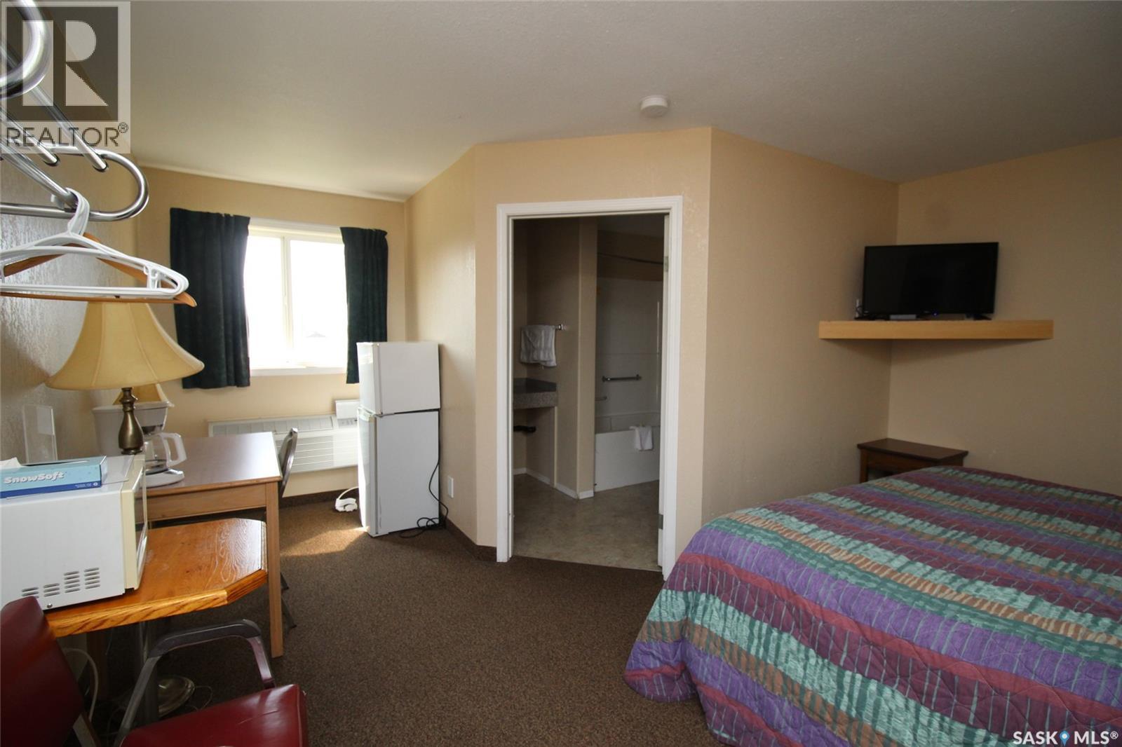 90 3Rd Avenue W, Shaunavon, SK