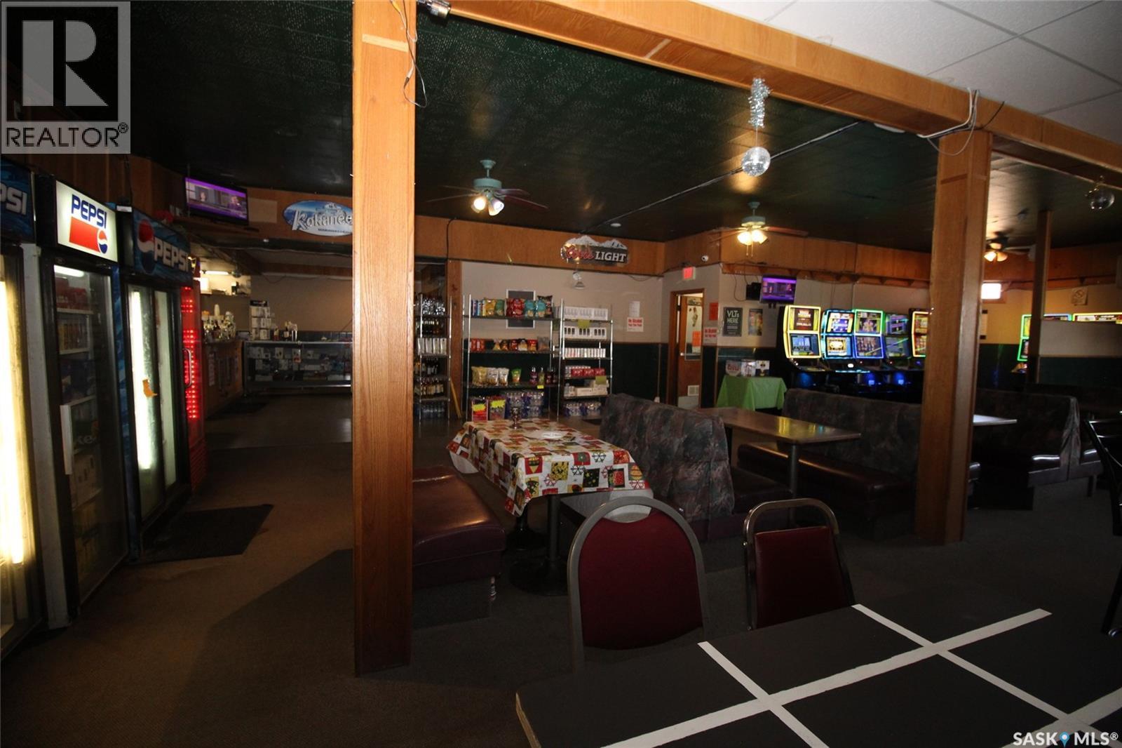 90 3Rd Avenue W, Shaunavon, SK