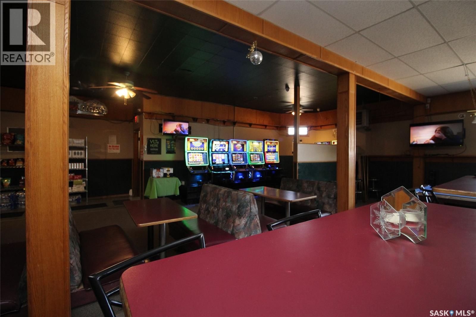 90 3Rd Avenue W, Shaunavon, SK