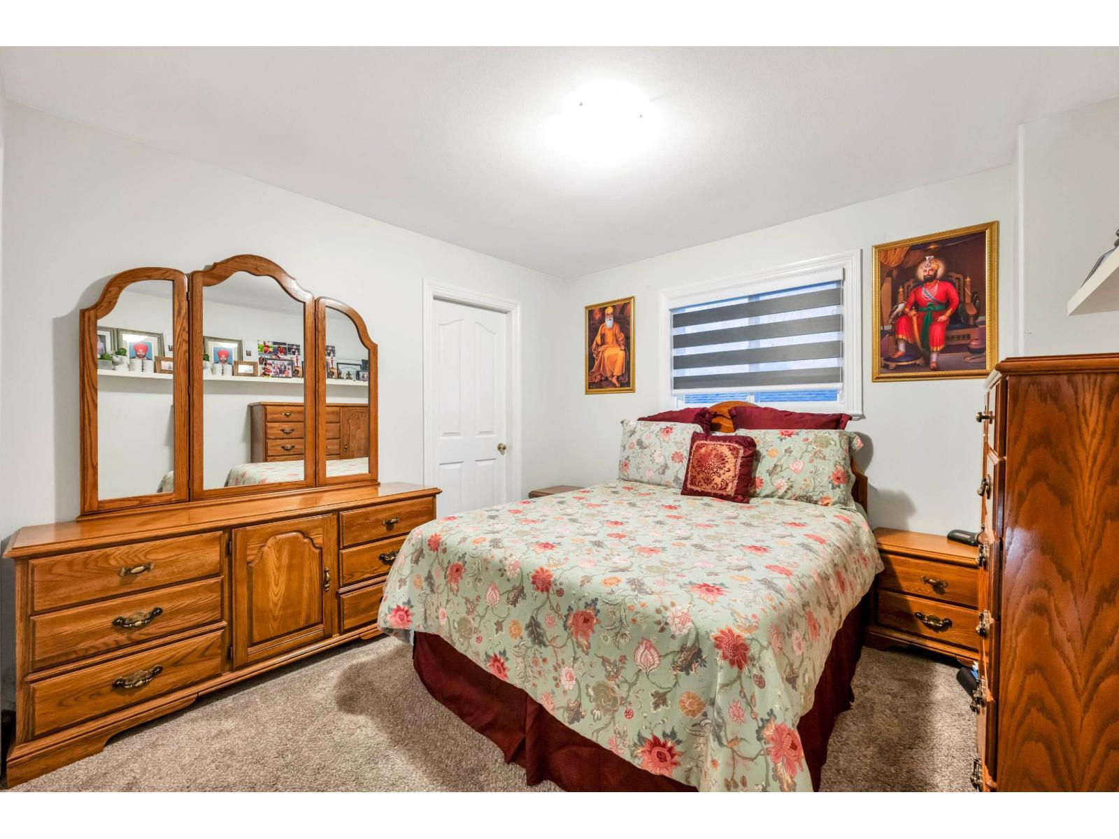 8733 162A Street, Surrey, BC - Indoor Photo Showing Bedroom
