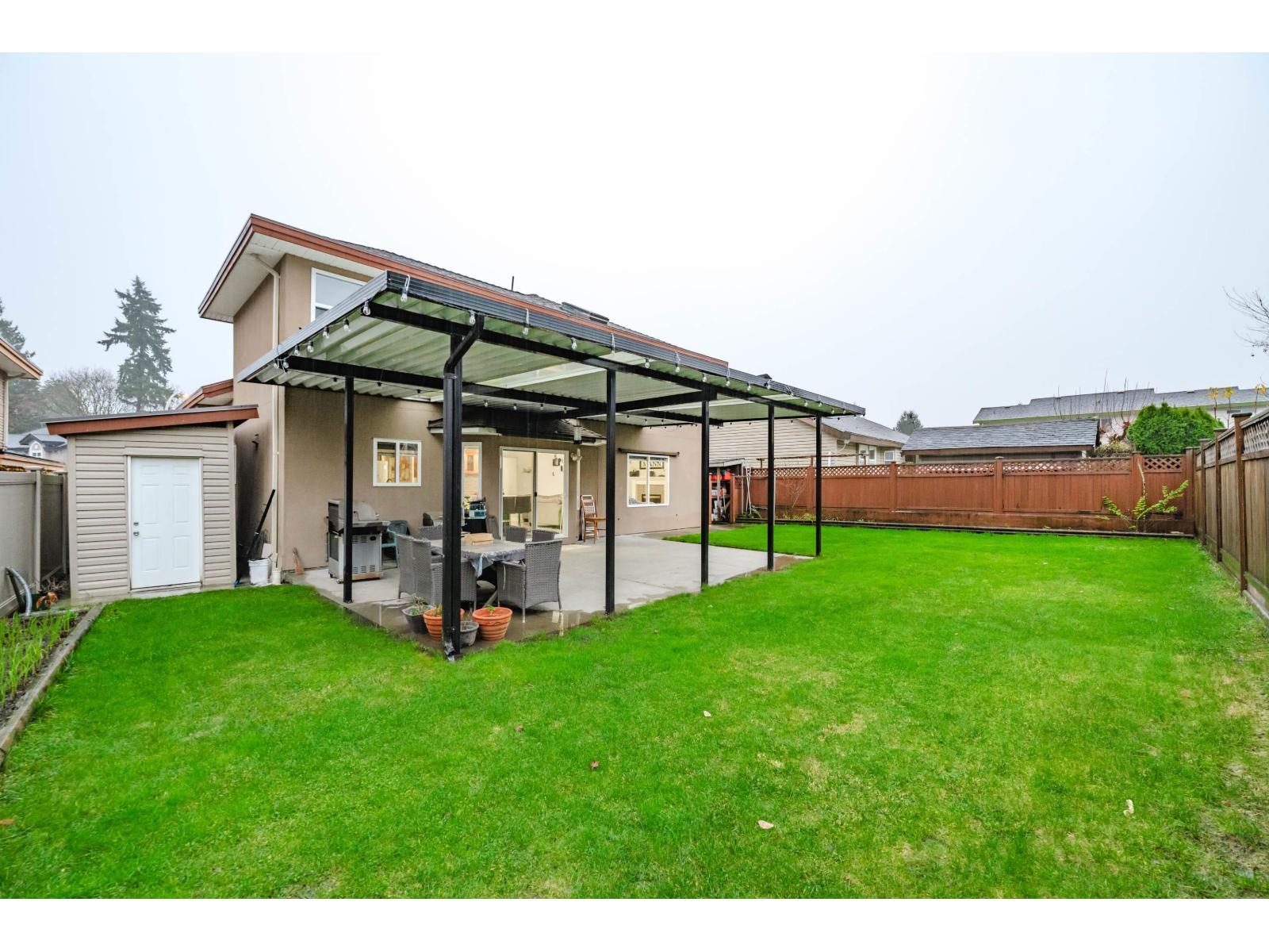 8733 162A Street, Surrey, BC - Outdoor With Backyard