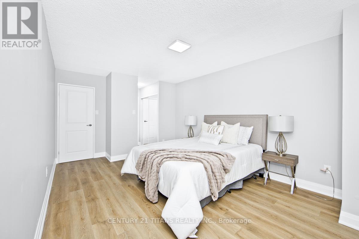 201 - 100 Wingarden Court, Toronto, ON - Indoor Photo Showing Bedroom