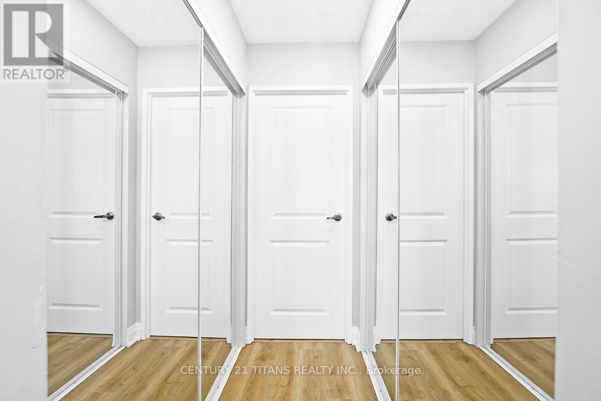 201 - 100 Wingarden Court, Toronto, ON - Indoor Photo Showing Other Room