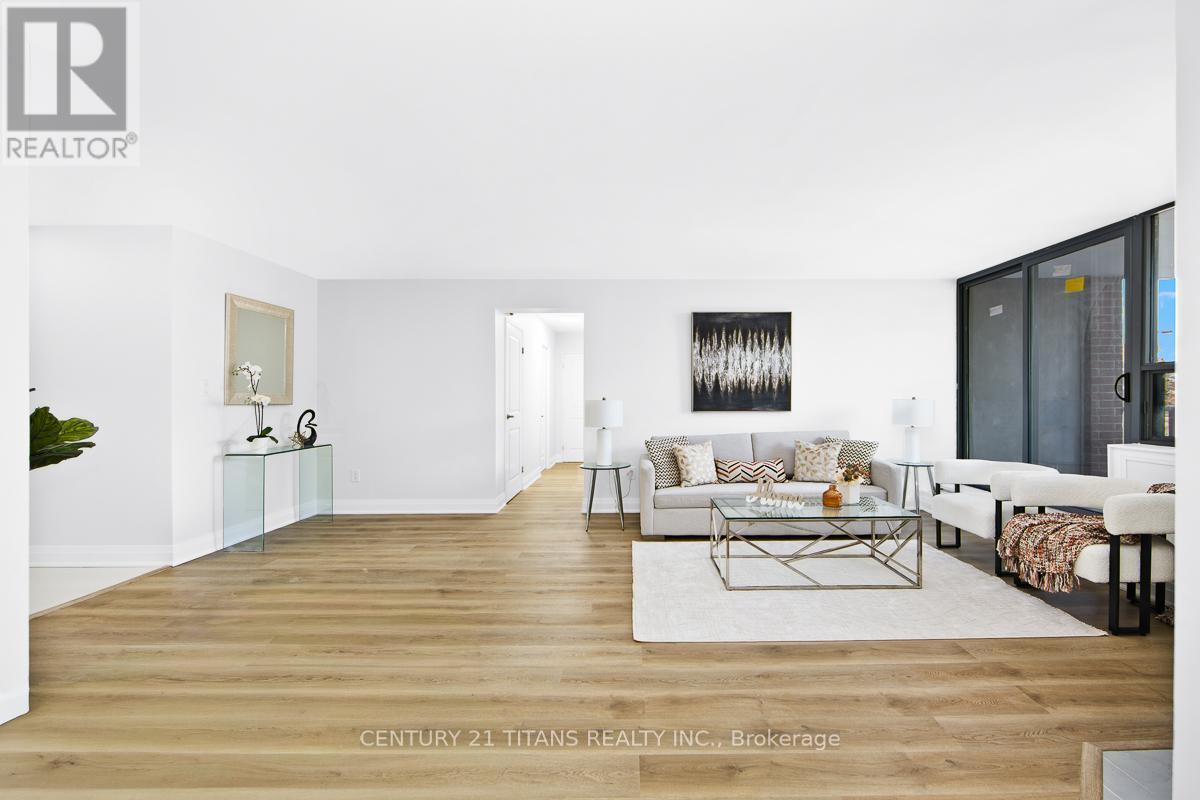 201 - 100 Wingarden Court, Toronto, ON - Indoor