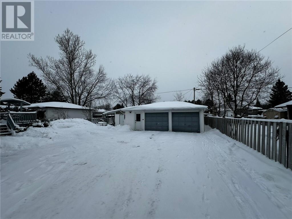 3144 Herve Avenue, Val Caron, ON - Outdoor