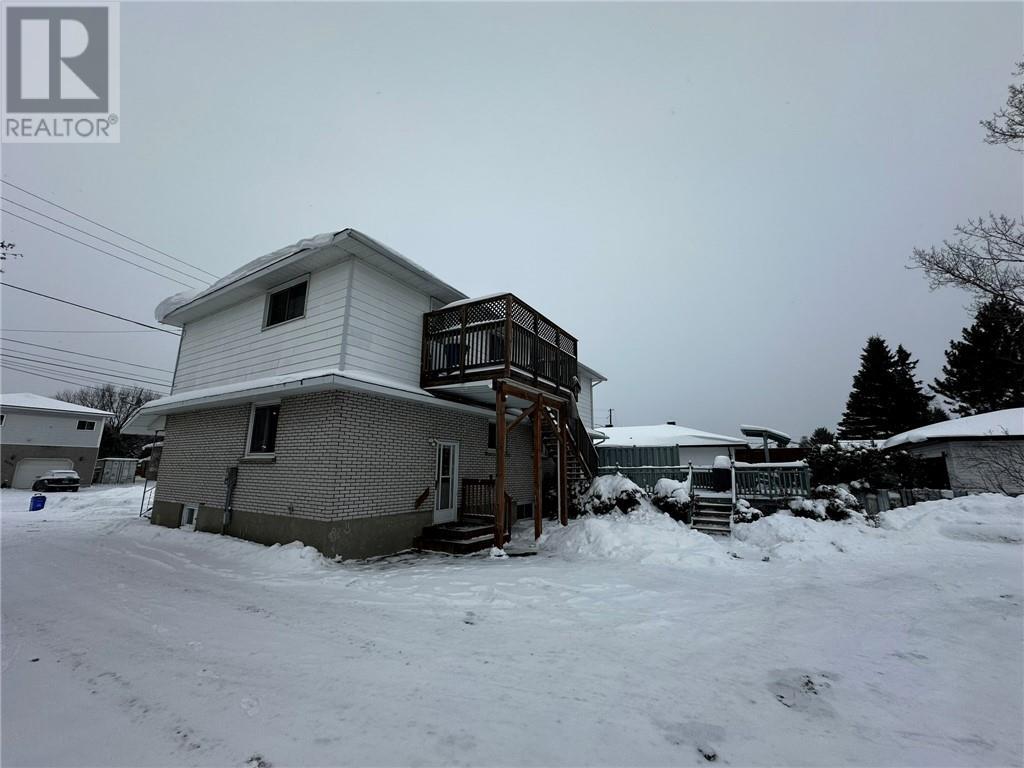 3144 Herve Avenue, Val Caron, ON - Outdoor