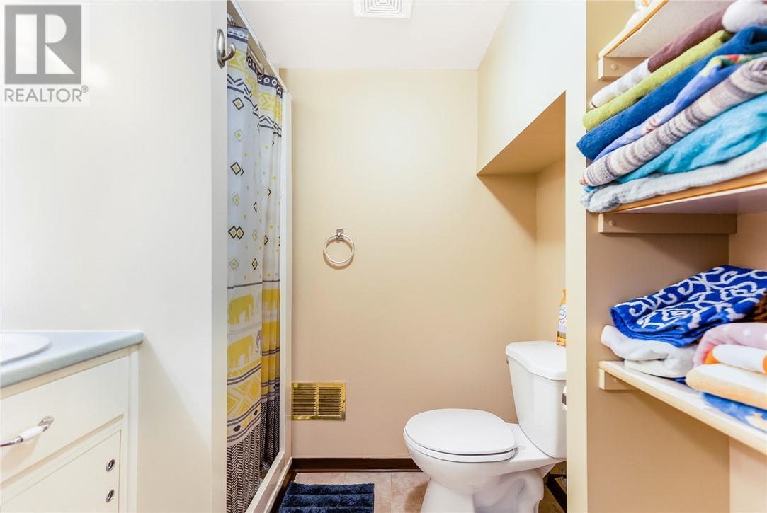3144 Herve Avenue, Val Caron, ON - Indoor Photo Showing Bathroom