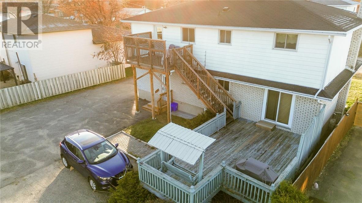 3144 Herve Avenue, Val Caron, ON - Outdoor With Exterior