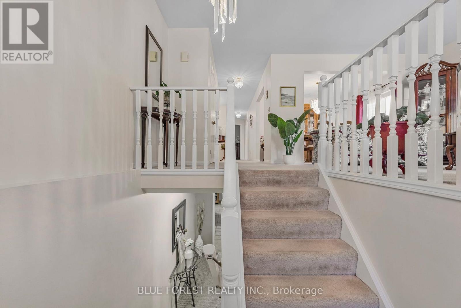 930 Railton Avenue, London East (East I), ON - Indoor Photo Showing Other Room