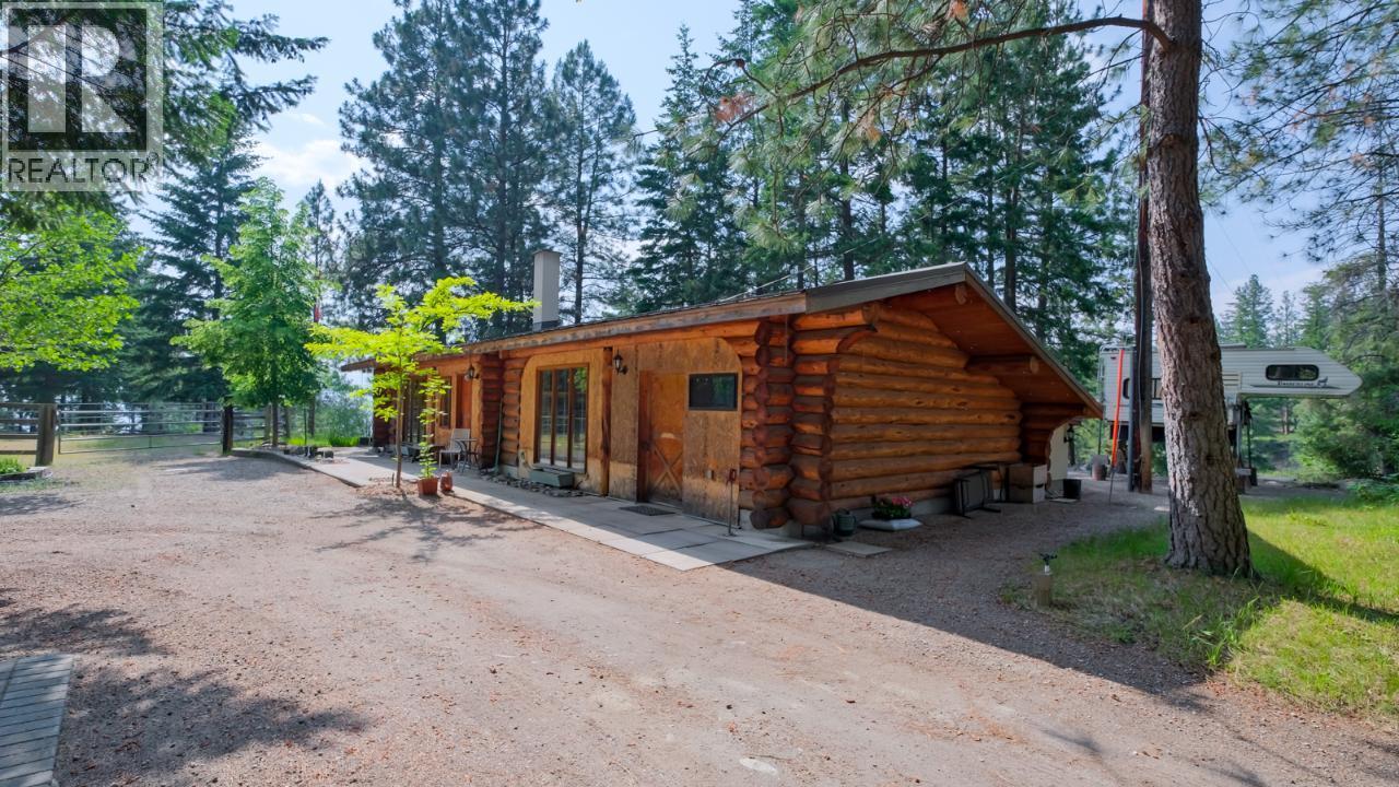 7015 Glenfir Road, Naramata, BC