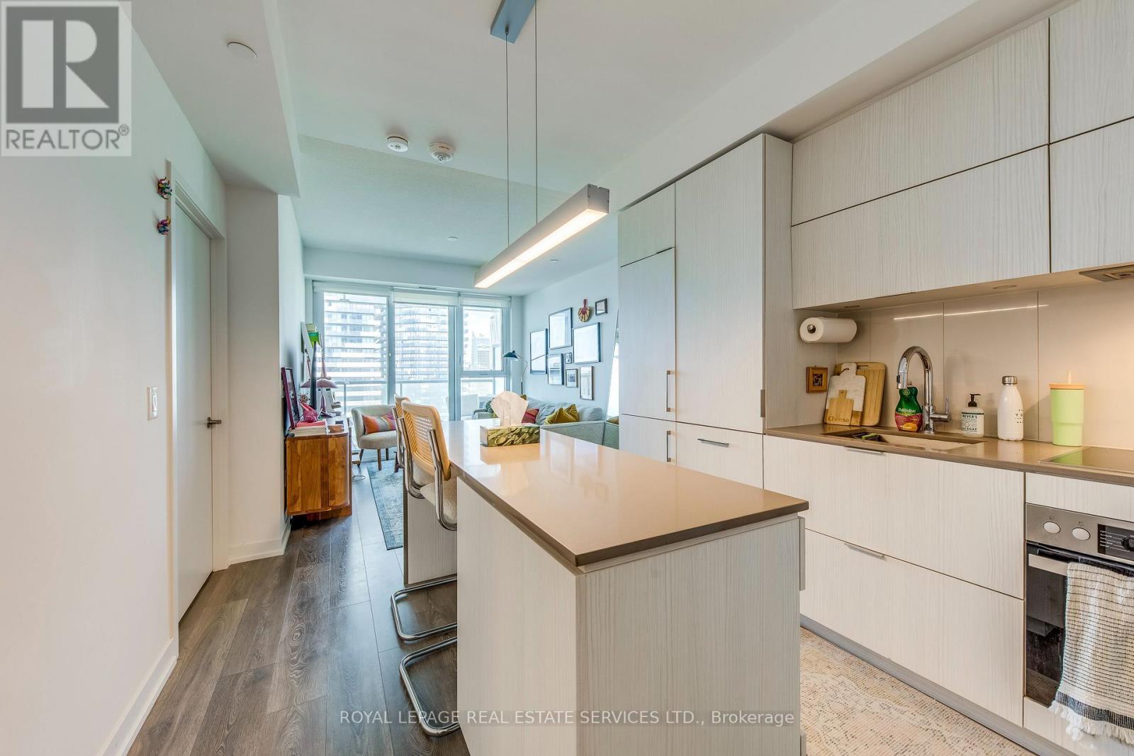 3706 - 15 Lower Jarvis Street, Toronto, ON - Indoor Photo Showing Kitchen