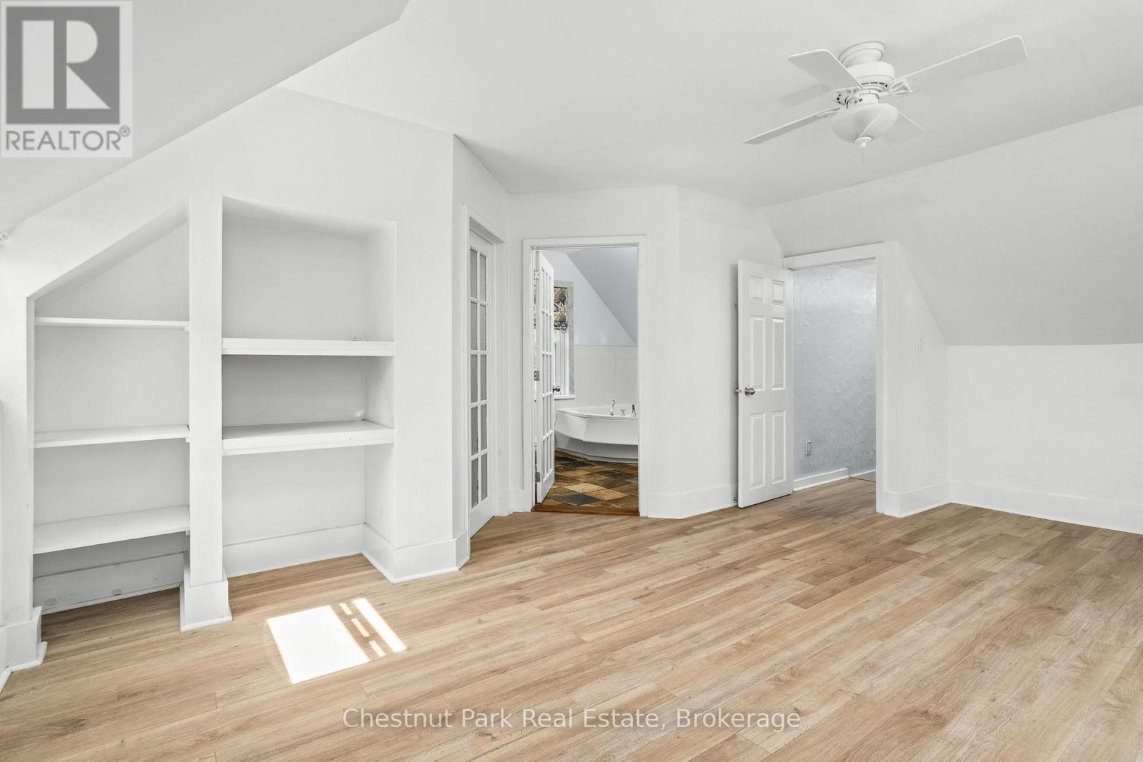 Primary Bedroom - 615 Bay Street, Gravenhurst (Muskoka (S)), ON - Indoor