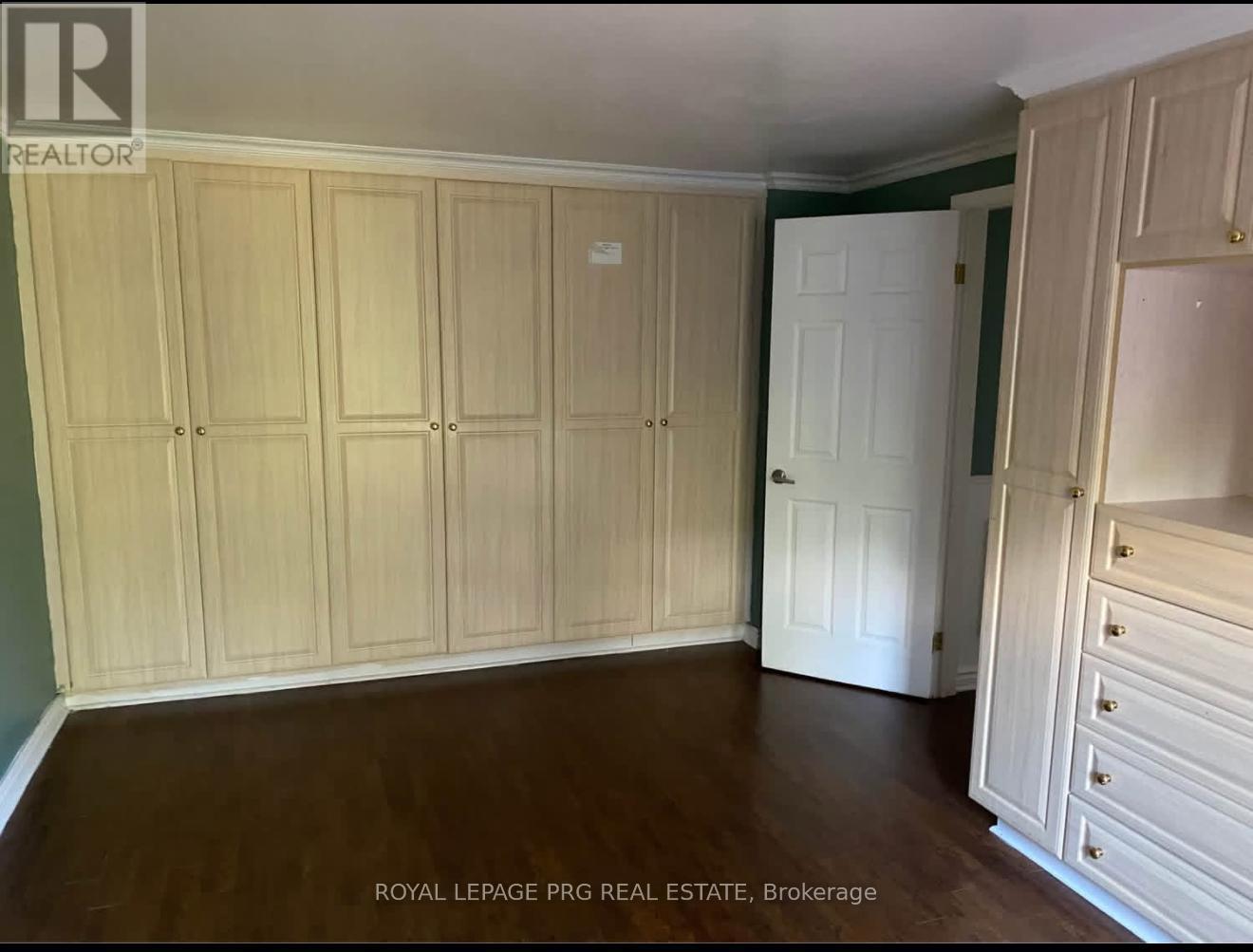 4 Duke Road, Brampton, ON - Indoor Photo Showing Other Room