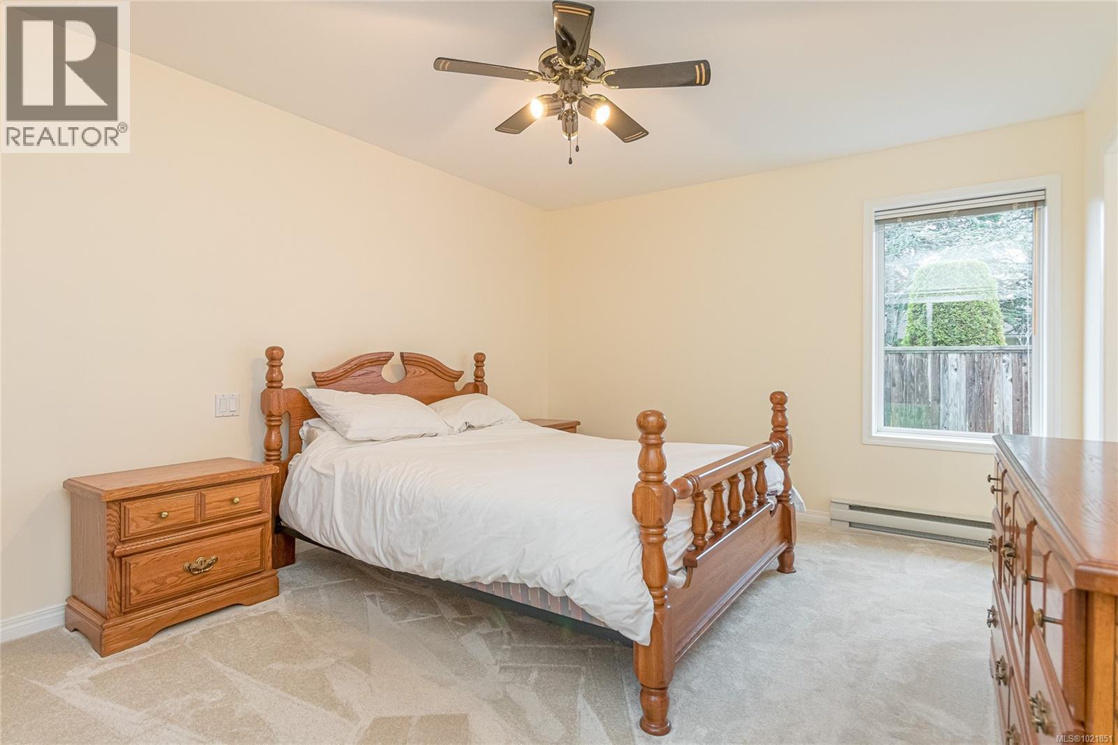 624 Wembley Rd, Parksville, BC - Indoor Photo Showing Bedroom