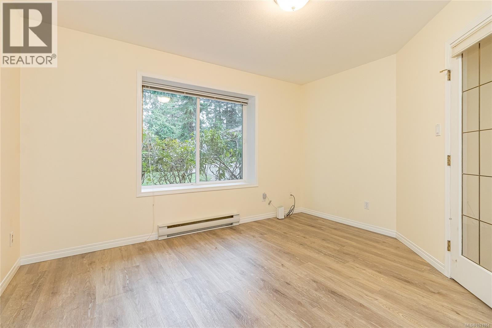 624 Wembley Rd, Parksville, BC - Indoor Photo Showing Other Room