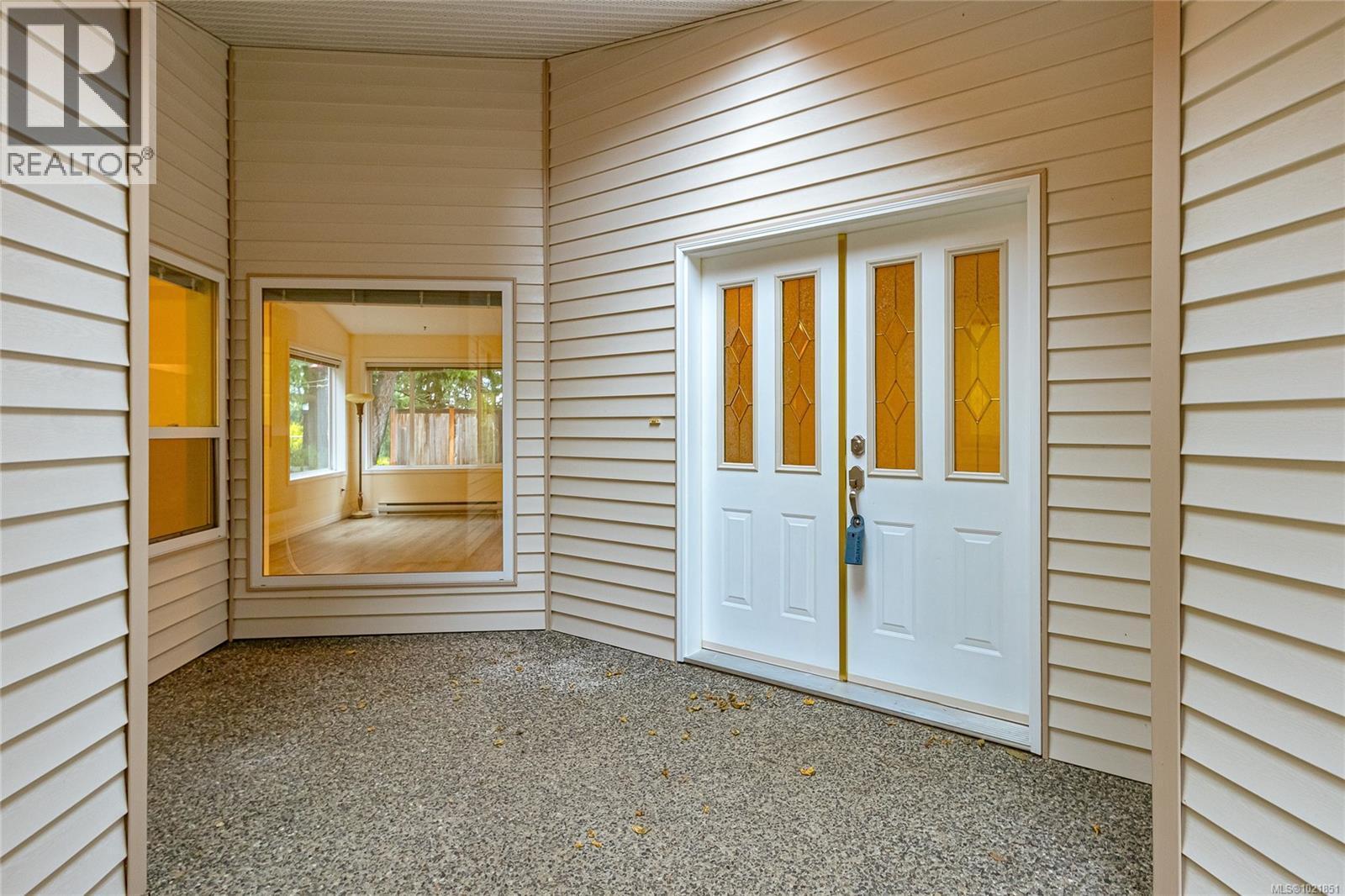 624 Wembley Rd, Parksville, BC - Outdoor With Exterior