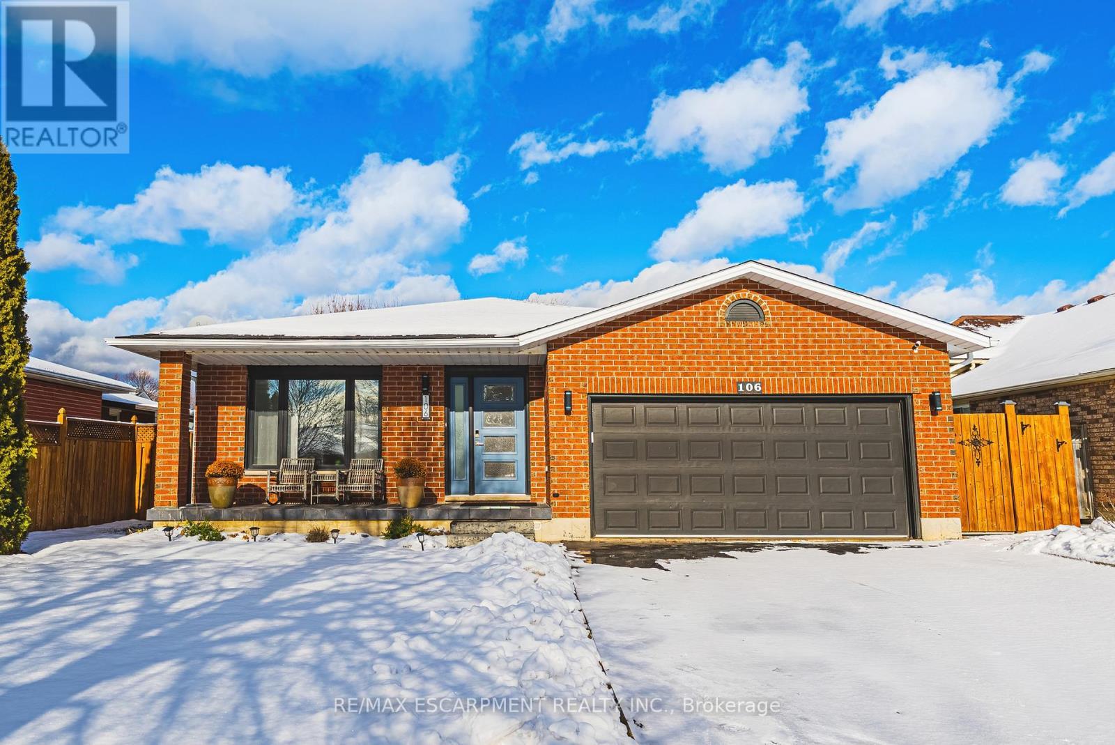 106 Highbury Drive, Hamilton, ON - Outdoor