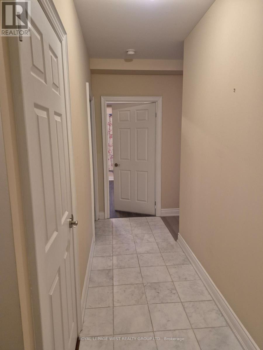 207 - 1135 Royal York Road, Toronto, ON - Indoor Photo Showing Other Room