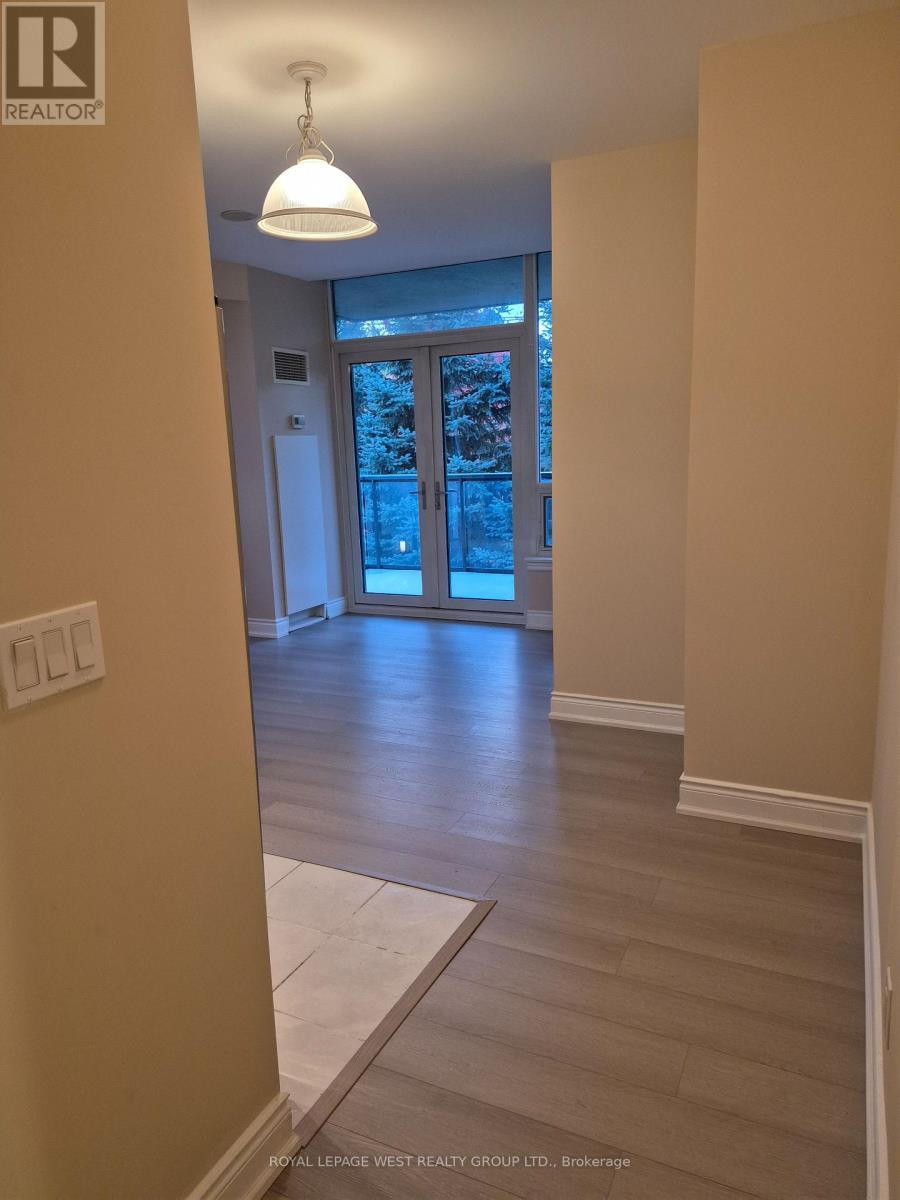 207 - 1135 Royal York Road, Toronto, ON - Indoor Photo Showing Other Room