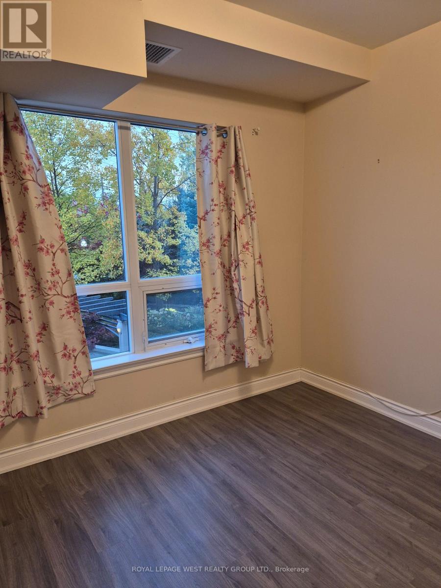 207 - 1135 Royal York Road, Toronto, ON - Indoor Photo Showing Other Room